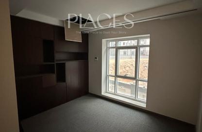 Office Space - Studio - 7+ Bathrooms for sale in V90 - North Teseen St. - The 5th Settlement - New Cairo City - Cairo