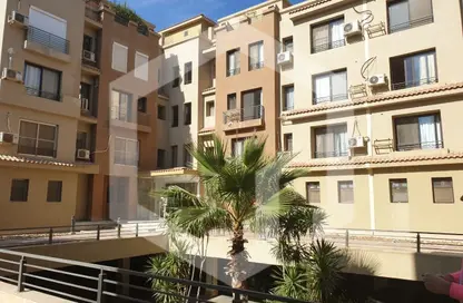 Penthouse - 4 Bedrooms - 4 Bathrooms for sale in Casa - Sheikh Zayed Compounds - Sheikh Zayed City - Giza