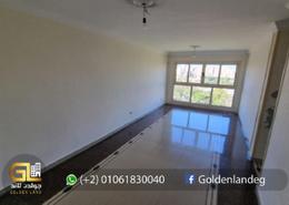 Apartment - 3 bedrooms - 2 bathrooms for للايجار in Ahmed Allam St. - Sporting - Hay Sharq - Alexandria