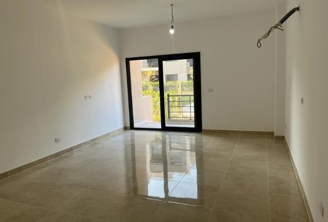 8223011 - Property Image 3