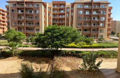 شقة - 3 غرف نوم - 2 حمامات للبيع في مدينة وصال - كمبوندات الشروق - مدينة الشروق - القاهرة