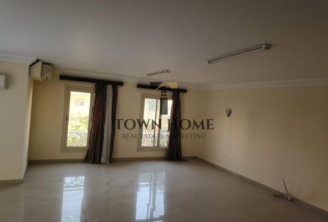 8242931 - Property Image 3