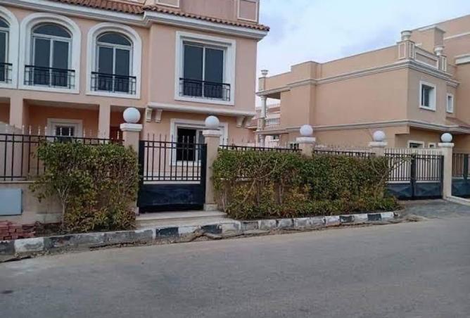 8047756 - Property Image 2