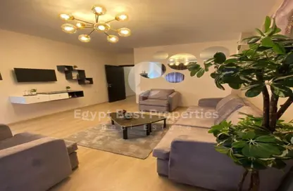 Apartment - 3 Bedrooms - 3 Bathrooms for sale in The Address East - 90 Street - The 5th Settlement - New Cairo City - Cairo