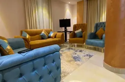 Apartment - 4 Bedrooms - 2 Bathrooms for rent in Mohamed Farid Abou Hadid St. - Al Hadiqah Al Dawliyah - 7th District - Nasr City - Cairo