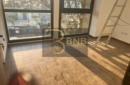 مساحات مكتبية - استوديو - 2 حمامات للايجار في ميفيدا - كمبوندات التجمع الخامس - التجمع الخامس - مدينة القاهرة الجديدة - القاهرة