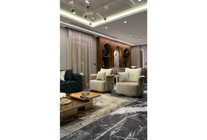 8040679 - Property Image 3