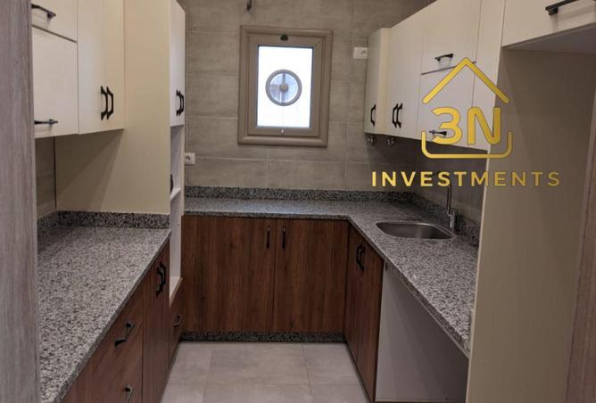 8401460 - Property Image 3