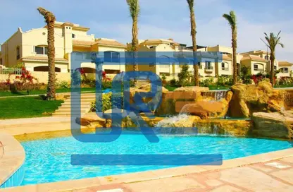 منزل مزدوج - 7 غرف نوم - 8 حمامات للايجار في الباتيو 1 - المستثمرين الشمالية - مدينة القاهرة الجديدة - القاهرة