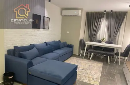 شقة - 3 غرف نوم - 2 حمامات للايجار في حى القرنفل - التجمع الخامس - مدينة القاهرة الجديدة - القاهرة