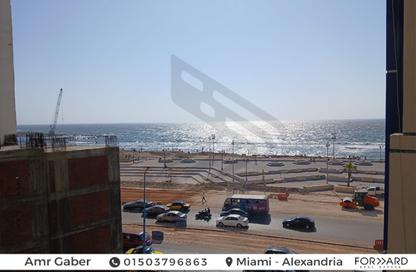 شقة - 3 غرف نوم - 2 حمامات للبيع في ميامي - حي اول المنتزة - الاسكندرية