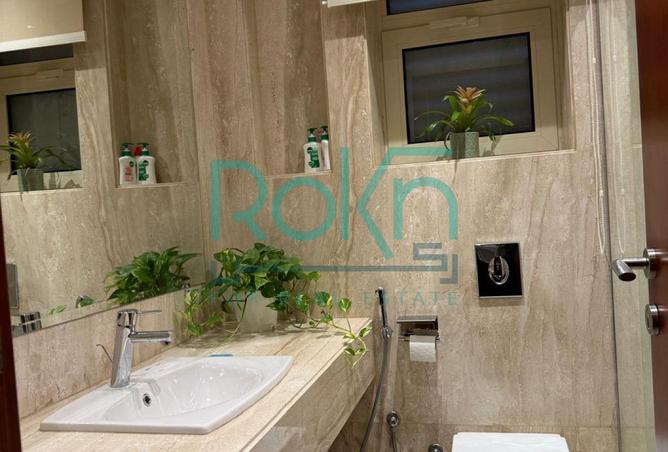 8252040 - Property Image 3