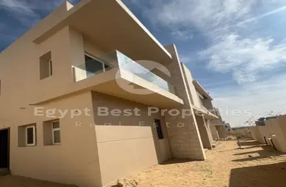 Townhouse - 4 Bedrooms - 4 Bathrooms for sale in Tawny - Cairo Alexandria Desert Road - Giza