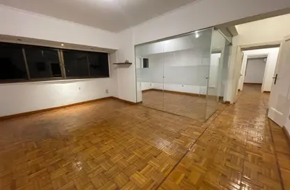 مساحات مكتبية - استوديو - 2 حمامات للايجار في شارع محمد مظهر - الزمالك - القاهرة