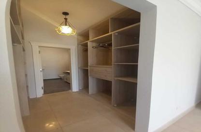 Apartment - 2 Bedrooms - 3 Bathrooms for sale in Eastown - 5th Settlement Compounds - The 5th Settlement - New Cairo City - Cairo