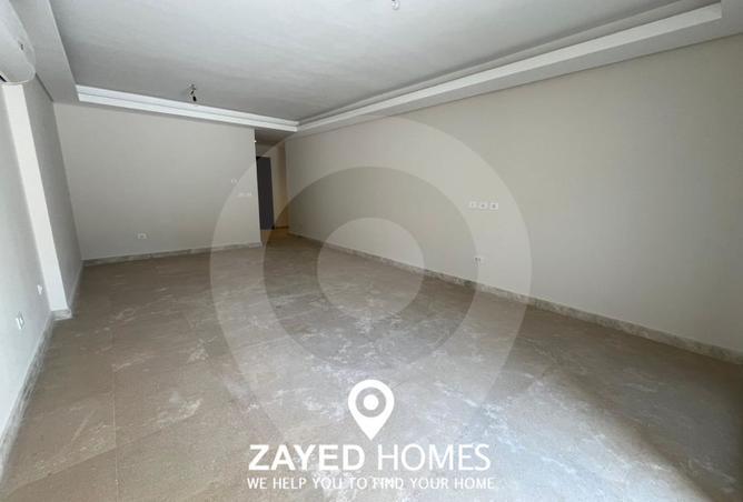 8063360 - Property Image 2