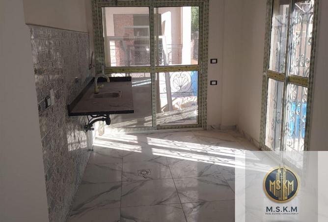 8411830 - Property Image 2