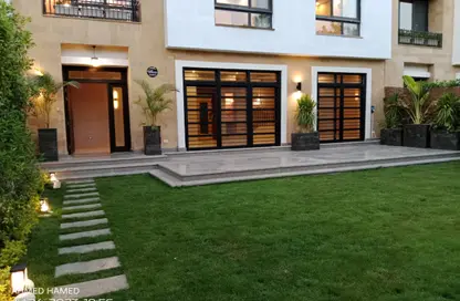 Villa - 4 Bedrooms - 5 Bathrooms for sale in Westown - Sheikh Zayed Compounds - Sheikh Zayed City - Giza