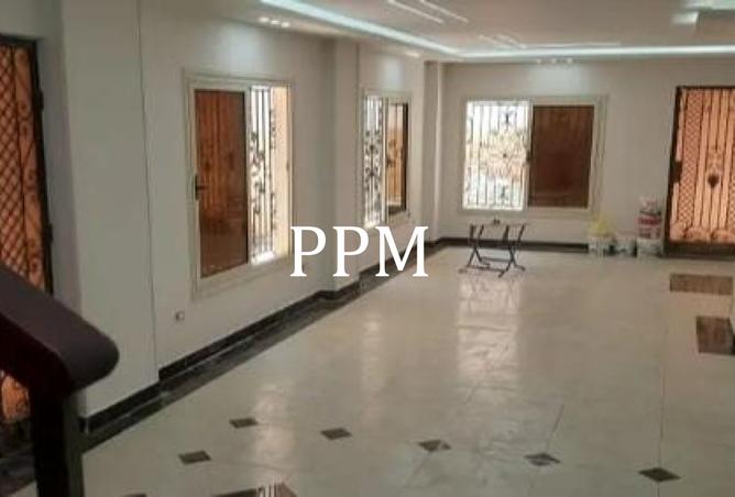 8273095 - Property Image 3