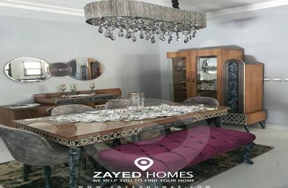 شقة - 3 غرف نوم - 3 حمامات للايجار في ذا كورت ياردز - كمبوندات الشيخ زايد - الشيخ زايد - الجيزة