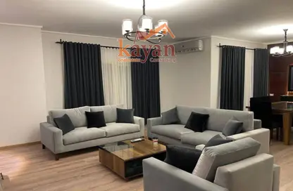 شقة - 2 غرف نوم - 2 حمامات للايجار في فيلدج جيت - المستثمرين الجنوبية - مدينة القاهرة الجديدة - القاهرة