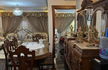 Apartment - 3 Bedrooms - 2 Bathrooms for sale in 11th District - Sheikh Zayed City - Giza