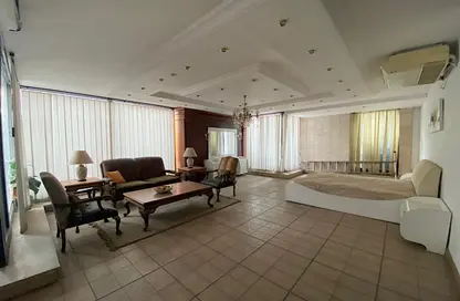 Retail - Studio - 2 Bathrooms for rent in Mohamed Farid St. - El Hegaz Square - El Nozha - Cairo