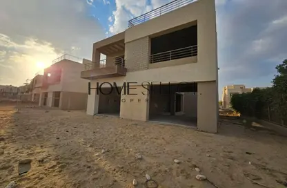 Villa - 5 Bedrooms - 5 Bathrooms for sale in The Crown - Cairo Alexandria Desert Road - 6 October City - Giza