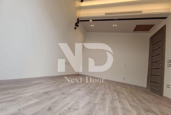 8121657 - Property Image 2