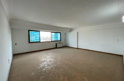 Apartment - 2 Bedrooms - 1 Bathroom for sale in Shehab St. - Mohandessin - Giza
