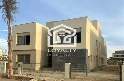 Villa - 4 Bedrooms - 5 Bathrooms for sale in Palm Hills New Cairo - 5th Settlement Compounds - The 5th Settlement - New Cairo City - Cairo