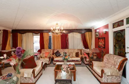 Apartment - 3 Bedrooms - 2 Bathrooms for sale in Miami - Hay Awal El Montazah - Alexandria