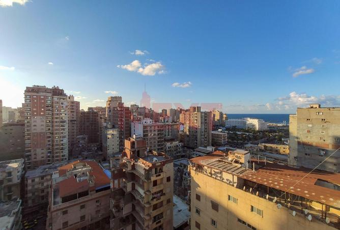 8421208 - الصورة الرئيسية للعقار