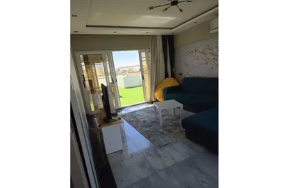 (بنتهاوس  (روف - 3 غرف نوم - 2 حمامات للايجار في ماونتن فيو تشيل اوت بارك - التوسعات الشمالية - مدينة 6 أكتوبر - الجيزة