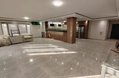 شقة - 3 غرف نوم - 1 حمام للايجار في شارع البستان - الحي التاسع - الشيخ زايد - الجيزة