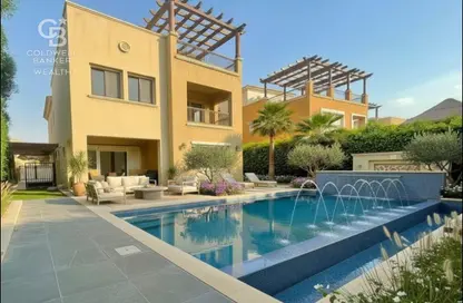 Villa - 5 Bedrooms - 3 Bathrooms for sale in Mivida - 5th Settlement Compounds - The 5th Settlement - New Cairo City - Cairo