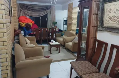 Apartment - 2 Bedrooms - 1 Bathroom for sale in Al Nozha St. - Ard El Golf - Heliopolis - Masr El Gedida - Cairo
