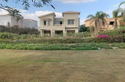 Villa - 5 Bedrooms - 5 Bathrooms for sale in Swan Lake West - 6 October Compounds - 6 October City - Giza