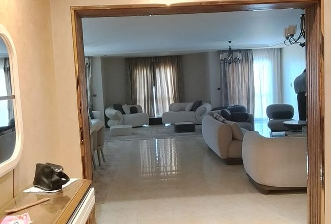 8180501 - Property Image 3