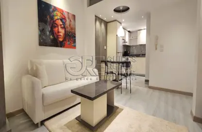 Apartment - Studio - 1 Bathroom for rent in Hassan Assem St. - Zamalek - Cairo
