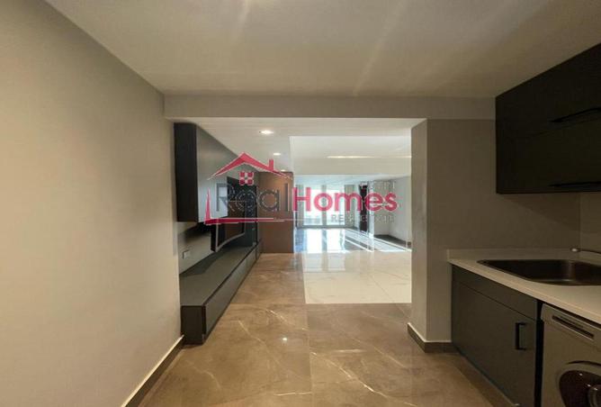 8230227 - Property Image 3