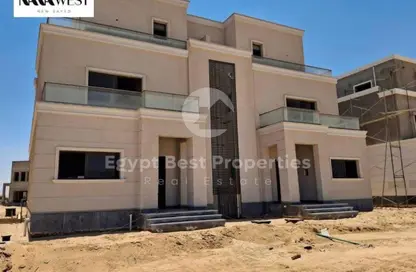 تاون هاوس - 3 غرف نوم - 3 حمامات للبيع في نايا ويست - كمبوندات الشيخ زايد - الشيخ زايد - الجيزة