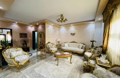 Apartment - 3 Bedrooms - 2 Bathrooms for sale in El Nady District - Shorouk City - Cairo