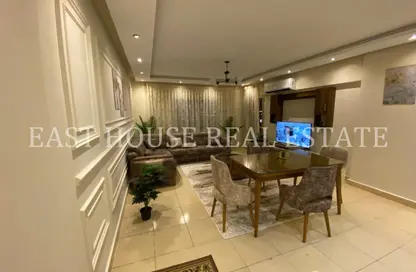 Apartment - 2 Bedrooms - 1 Bathroom for rent in El Rehab Extension - Al Rehab - New Cairo City - Cairo