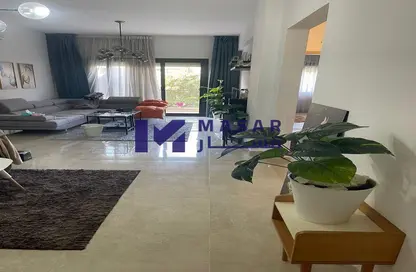 شقة - 3 غرف نوم - 2 حمامات للايجار في فيفث سكوير - التجمع الخامس - مدينة القاهرة الجديدة - القاهرة
