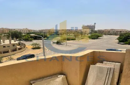شقة - 5 غرف نوم - 2 حمامات للبيع في شارع دكتور محمد يوسف - البنفسج 7 - البنفسج - مدينة القاهرة الجديدة - القاهرة