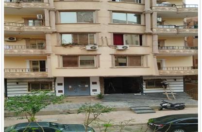 Apartment - 3 Bedrooms - 2 Bathrooms for rent in Mostafa Al Nahas St. - 6th Zone - Nasr City - Cairo