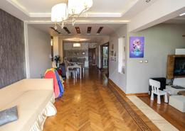 Apartment - 3 bedrooms - 1 bathroom for للبيع in Branched from Amin Yehia St. - Zezenia - Hay Sharq - Alexandria