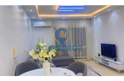 Apartment - 2 Bedrooms - 1 Bathroom for sale in Al Mostakbal - 12th District - Sheikh Zayed City - Giza