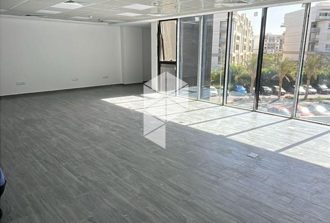 8110055 - Property Image 2